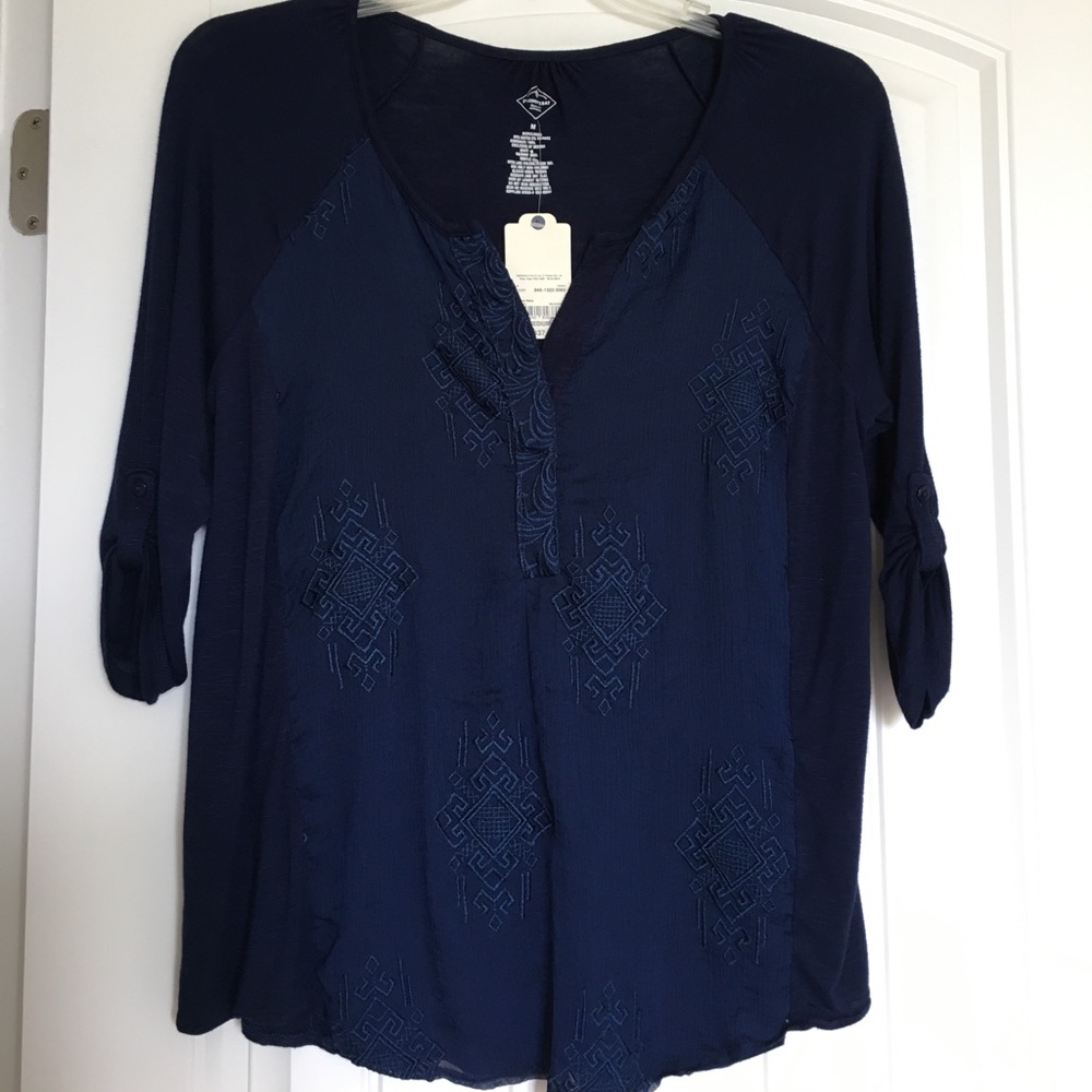 Navy blue St John’s Bay 3/4 sleeve top